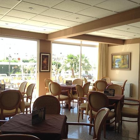 Valana Hotel Apartments Лимасол Екстериор снимка