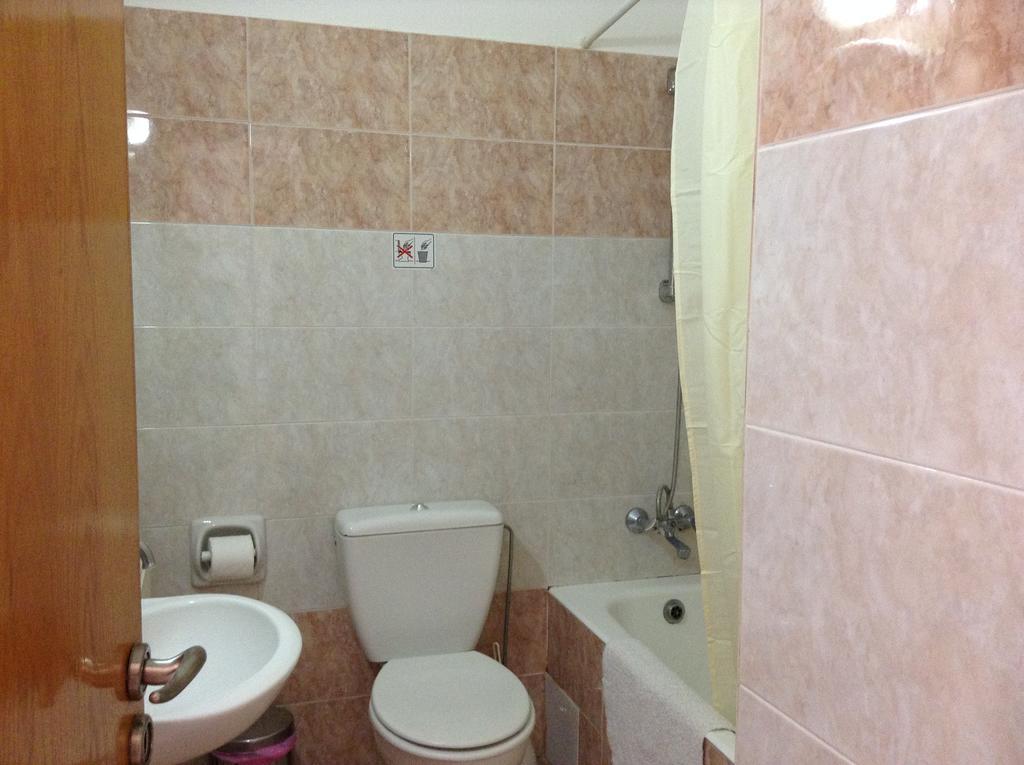 Valana Hotel Apartments Лимасол Екстериор снимка